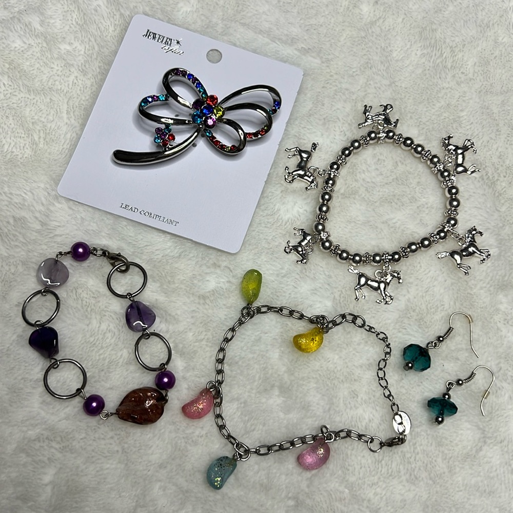 💎New & Preloved Bracelets, Earrings & Pin